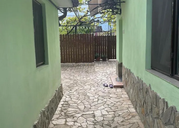 בית נופש Casuta Două Mai